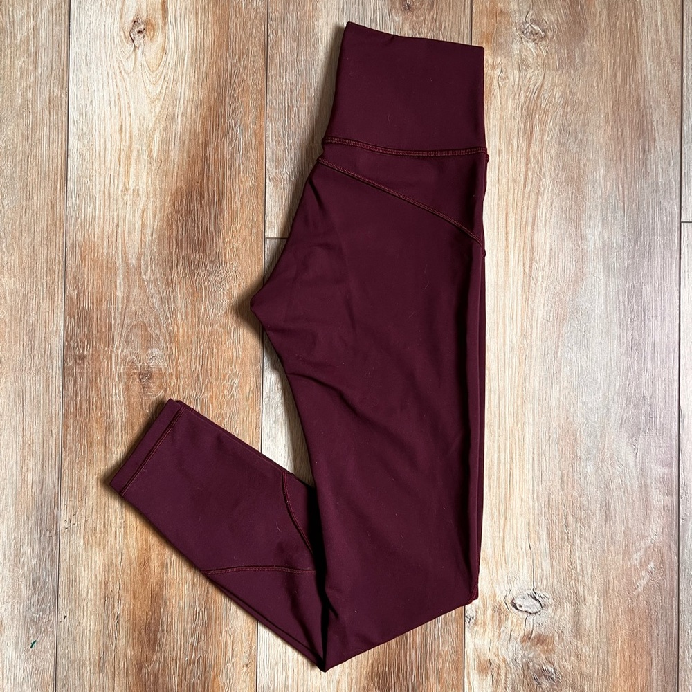 🌺 Lululemon In Movement Tight 🌺 - Picture 5 of 10